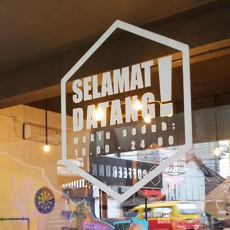 Coffeebunk Hostel Tangerang Zewnętrze zdjęcie